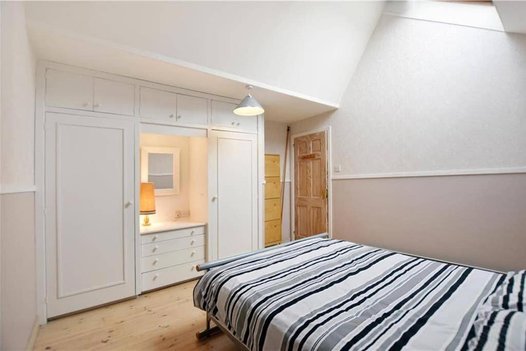 Willa Unique, Perfectly Located Town Centre House Lerwick Zewnętrze zdjęcie