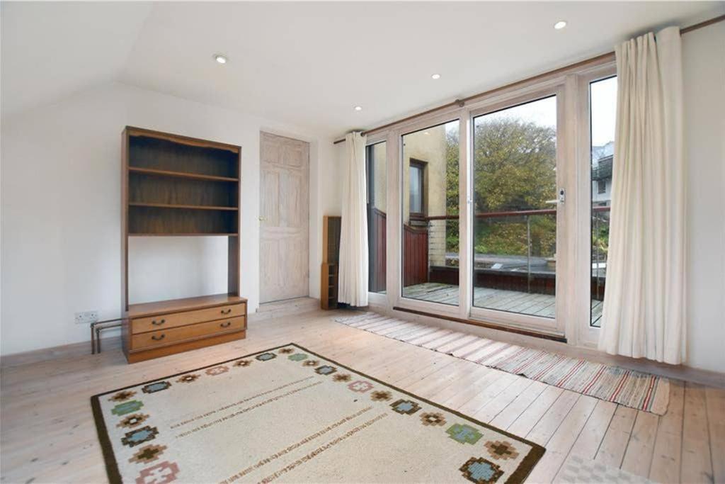 Willa Unique, Perfectly Located Town Centre House Lerwick Zewnętrze zdjęcie